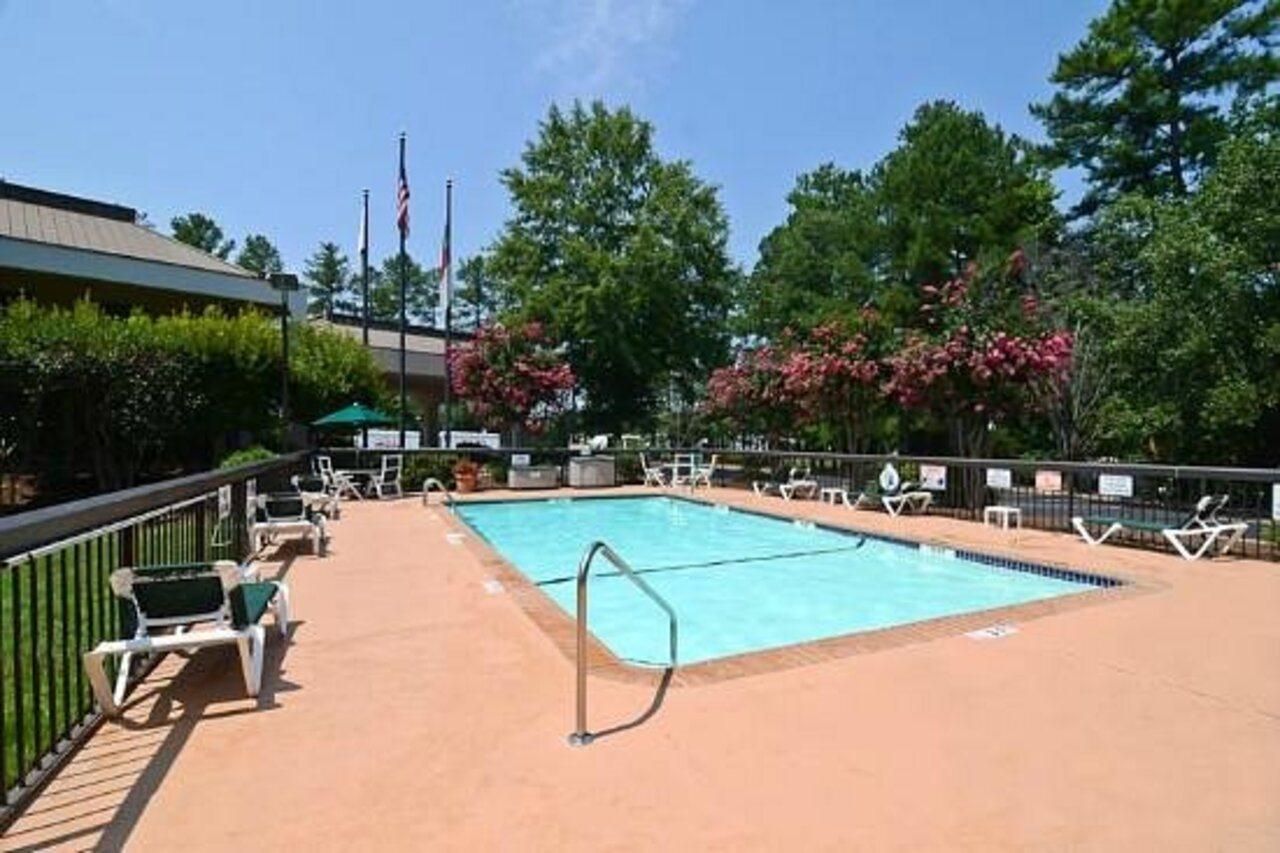 Hampton Inn Chapel Hill Exteriér fotografie